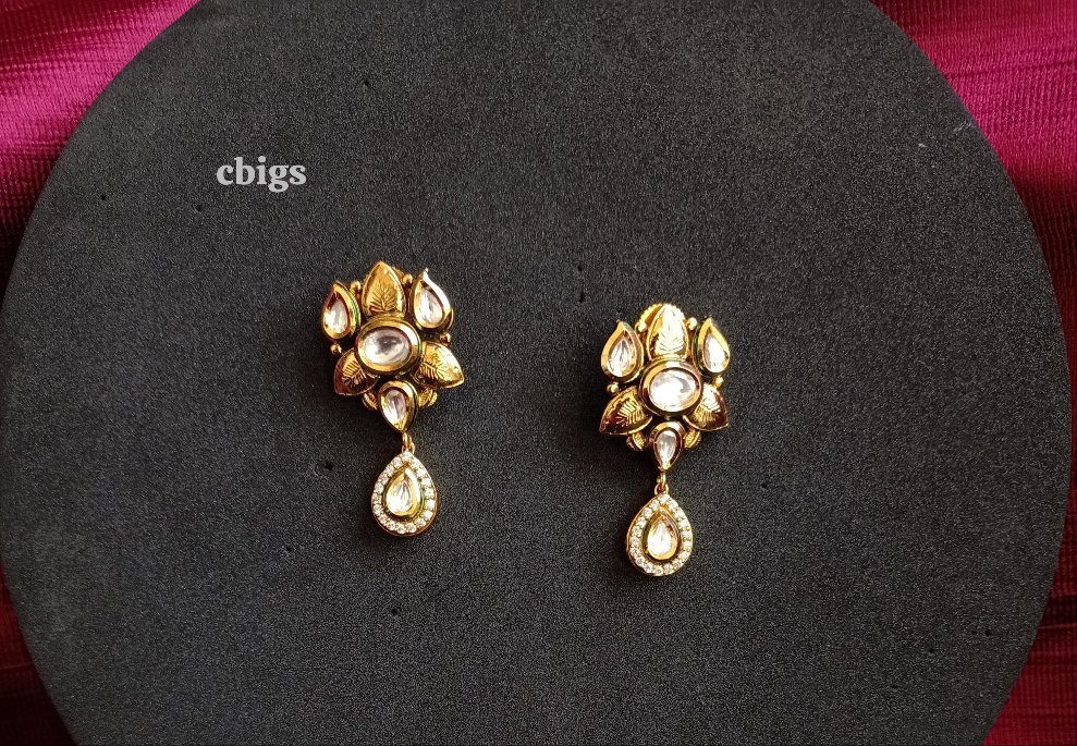 Kundan simple earring